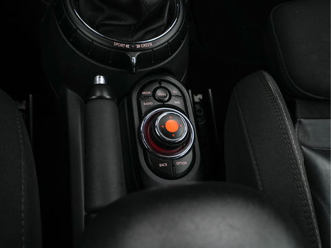 MINI Mini 1.5 Cooper Chili Business *NAVI-FULLMAP | SPORT-SEATS | 1/2-LEATHER | AMBIENT-LIGHT | ECC | PDC | CRUISE | 16''ALU*