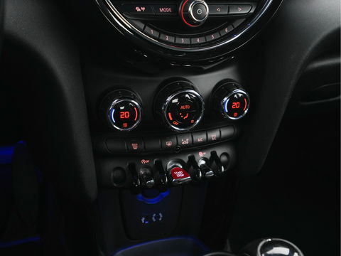MINI Mini 1.5 Cooper Chili Business *NAVI-FULLMAP | SPORT-SEATS | 1/2-LEATHER | AMBIENT-LIGHT | ECC | PDC | CRUISE | 16''ALU*