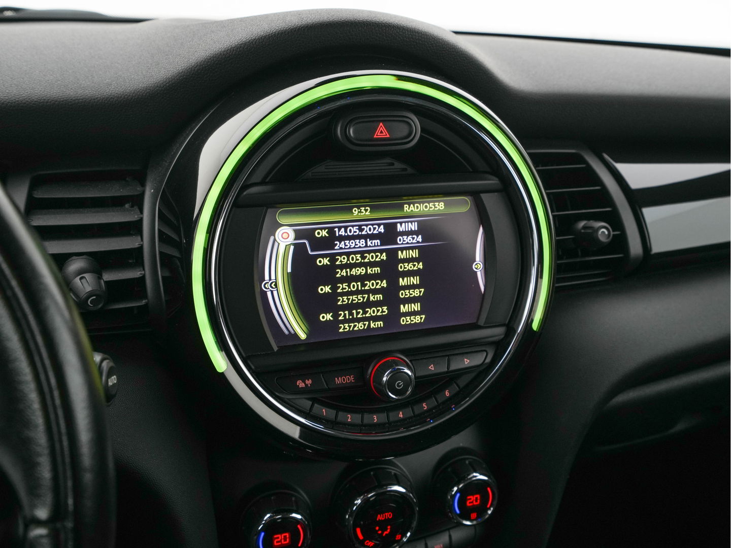 MINI Mini 1.5 Cooper Chili Business *NAVI-FULLMAP | SPORT-SEATS | 1/2-LEATHER | AMBIENT-LIGHT | ECC | PDC | CRUISE | 16''ALU*