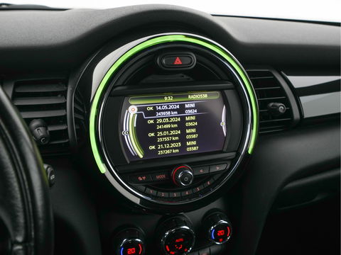 MINI Mini 1.5 Cooper Chili Business *NAVI-FULLMAP | SPORT-SEATS | 1/2-LEATHER | AMBIENT-LIGHT | ECC | PDC | CRUISE | 16''ALU*