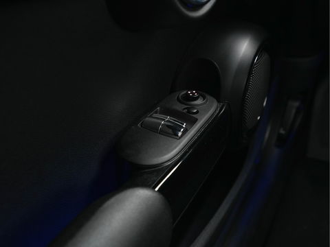 MINI Mini 1.5 Cooper Chili Business *NAVI-FULLMAP | SPORT-SEATS | 1/2-LEATHER | AMBIENT-LIGHT | ECC | PDC | CRUISE | 16''ALU*