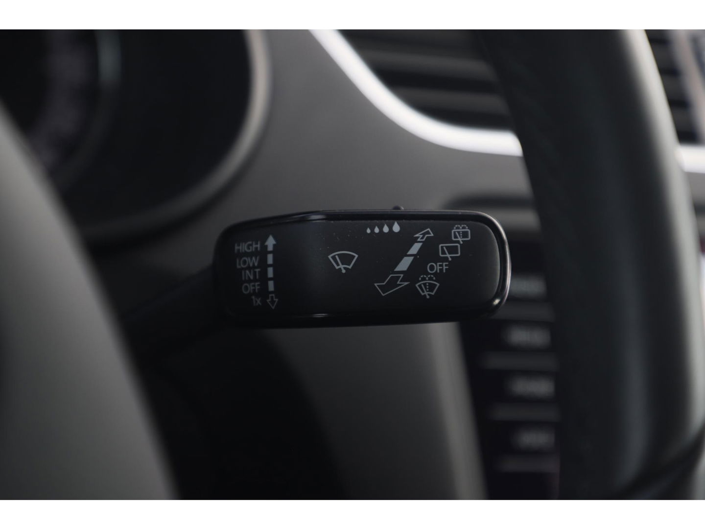 Škoda Octavia 1.0 TSI Greentech Ambition Business Navigatie Clima Cruise PDC LMV Bluetooth LED Carplay Android Auto