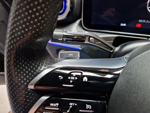 Mercedes-Benz C-Klasse 300 AMG Line Sfeer Camera Cruise Navi Leder 19"LM