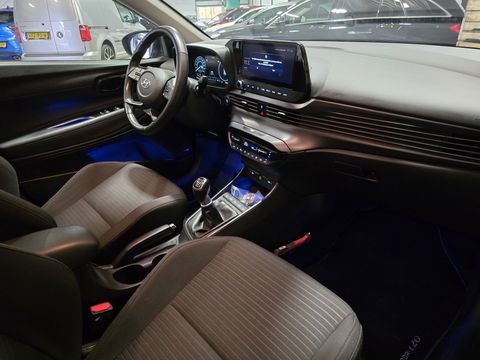 Hyundai i20 1.0 T-GDI Comfort Schuifdak Navi Led Camera Keyless 17"LM