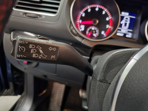 Volkswagen Golf 2.0 GTI Navigatie clima cruise LM 211PK **nieuwe motor gemonteerd**