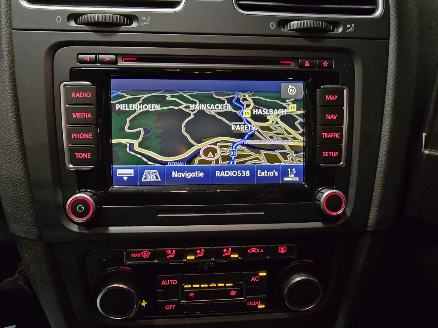 Volkswagen Golf 2.0 GTI Navigatie clima cruise LM 211PK **nieuwe motor gemonteerd**