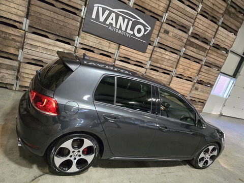 Volkswagen Golf 2.0 GTI Navigatie clima cruise LM 211PK **nieuwe motor gemonteerd**