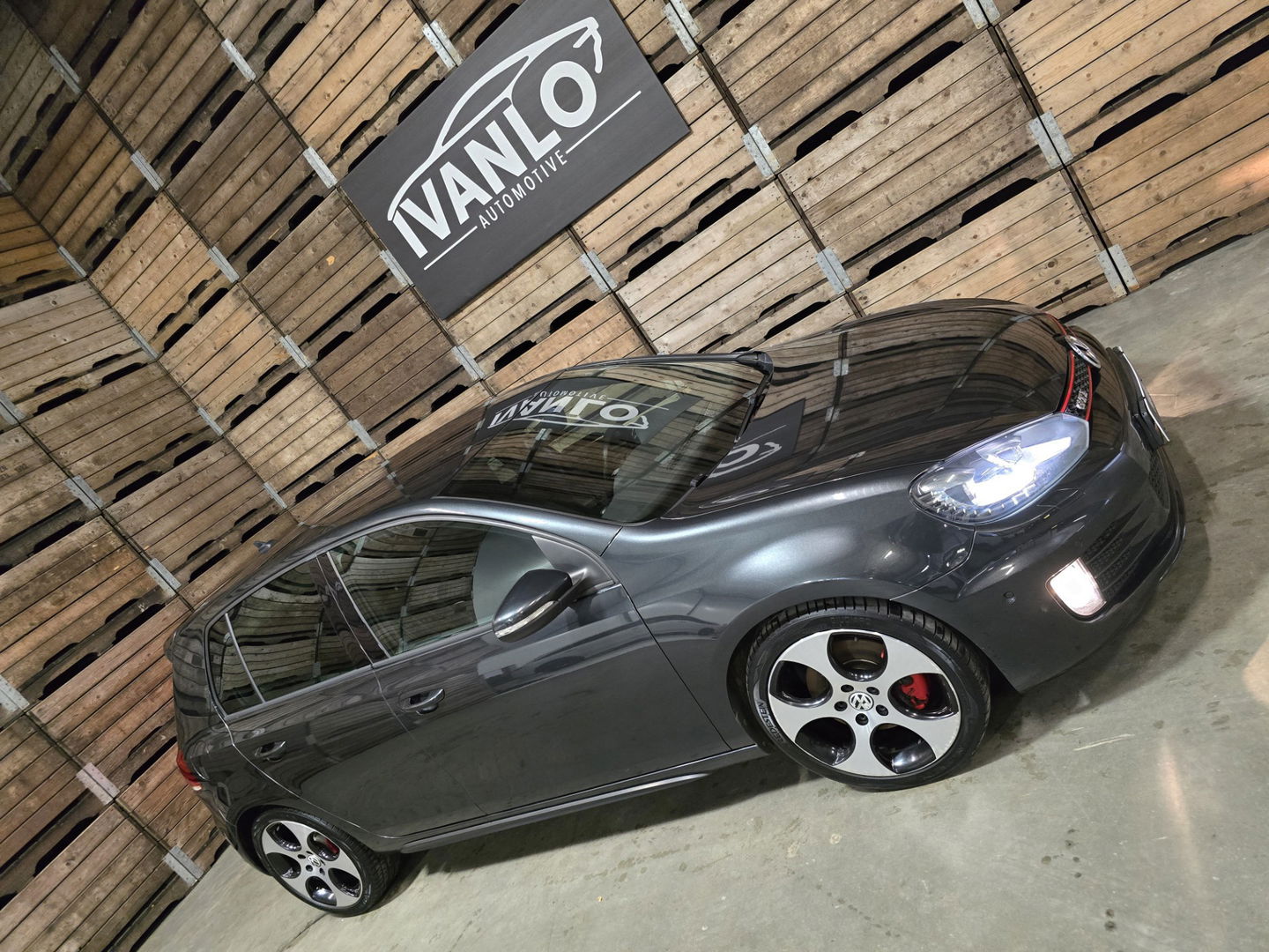 Volkswagen Golf 2.0 GTI Navigatie clima cruise LM 211PK **nieuwe motor gemonteerd**