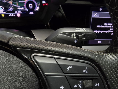 Audi A3 Sportback 30 TFSI S edition 3x S-line Pano VCP Navi LM