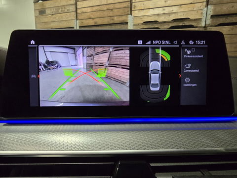 BMW 5 Serie 520i High Executive Edition Leder HUD Navi Camera LM