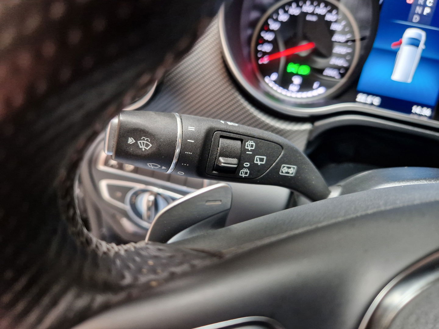 Mercedes-Benz V-Klasse 300d Extra Lang DC Avantgarde AMG Edition Blackseries Leder 5P 360 Cam 19"LM Luchtvering