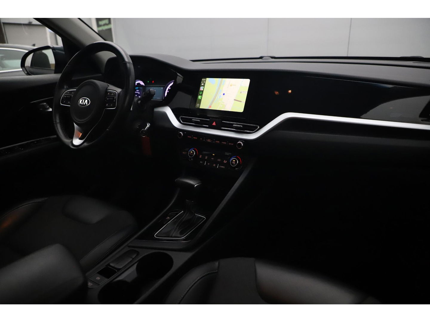 Kia Niro 1.6 GDi Hybrid DynamicLine 20X OP VOORRAAD! 140PK Automaat Half Leder Navigatie Camera Adaptive Cruise Lane Assist Clima Carplay Android