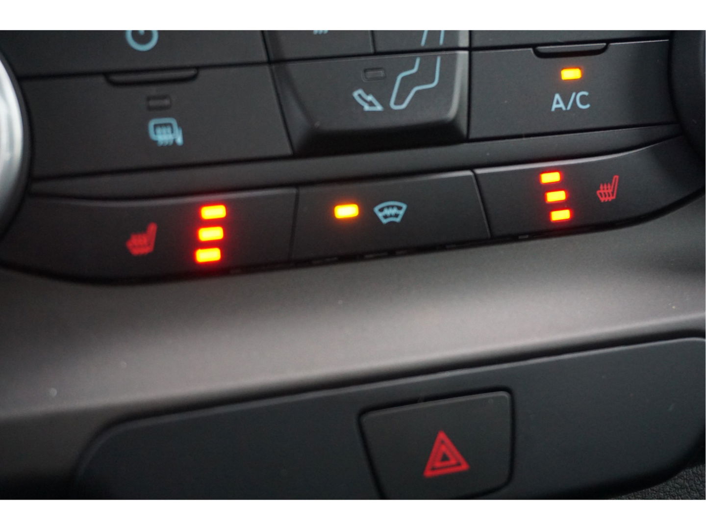 Ford Transit 350L 3 Zijdige kipper 155PK BPM VRIJ!! Airco, Cruise, Bluetooth, Omvormer!! NR. 679