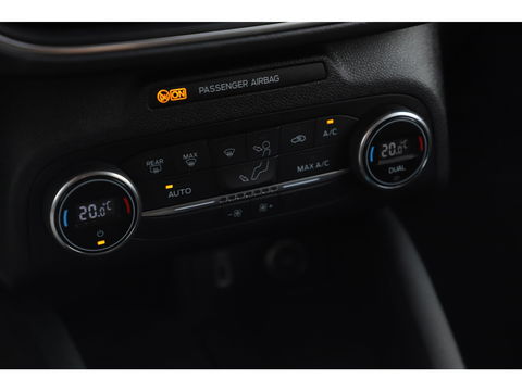 Ford FOCUS Wagon 1.0 EcoBoost Titanium Business Automaat Full LED Navigatie DAB Bang & Olufsen Clima Cruise PDC LMV Bluetooth