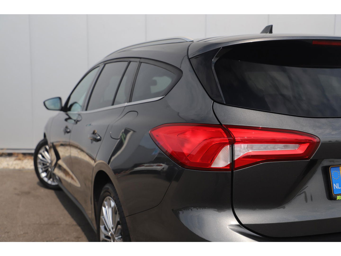 Ford FOCUS Wagon 1.0 EcoBoost Titanium Business Automaat Full LED Navigatie DAB Bang & Olufsen Clima Cruise PDC LMV Bluetooth