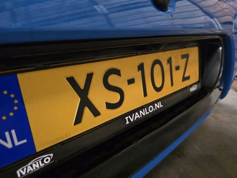 Toyota Aygo 1.0 VVT-i x-play Navigatie camera Automaat Airconditioning