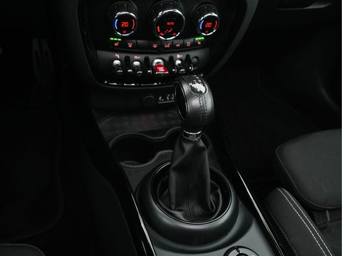 MINI Clubman 1.5 Cooper Business Aut. *PANO | SPORT-SEATS | NAVI-FULLMAP | AMBIENT-LIGHT | ECC | PDC | CRUISE | 17''ALU*