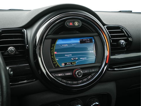 MINI Clubman 1.5 Cooper Business Aut. *PANO | SPORT-SEATS | NAVI-FULLMAP | AMBIENT-LIGHT | ECC | PDC | CRUISE | 17''ALU*