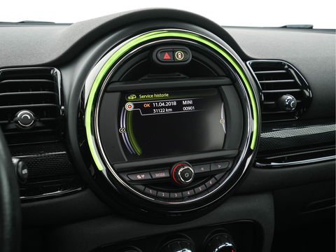 MINI Clubman 1.5 Cooper Business Aut. *PANO | SPORT-SEATS | NAVI-FULLMAP | AMBIENT-LIGHT | ECC | PDC | CRUISE | 17''ALU*