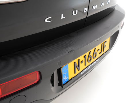 MINI Clubman 1.5 Cooper Business Aut. *PANO | SPORT-SEATS | NAVI-FULLMAP | AMBIENT-LIGHT | ECC | PDC | CRUISE | 17''ALU*