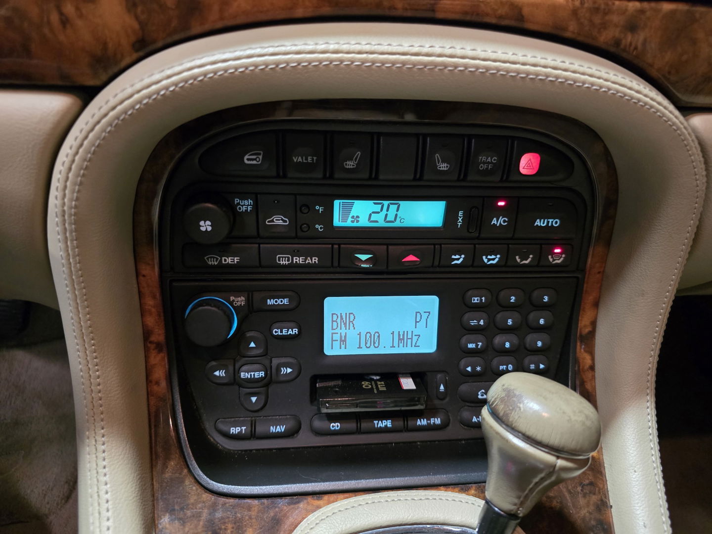 Jaguar Sovereign 4.0 V8 Leder Clima Automaat Stoelverwarming **uniek**