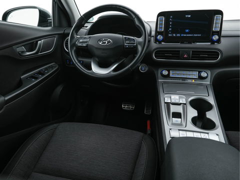 Hyundai KONA EV Fashion 64 kWh (INCL-BTW) Aut.*KRELL-AUDIO | HEAD-UP | NAVI-FULLMAP | KEYLESS | SHIFT-PADDLES | LANE-ASSIST | CAMERA | DAB | ECC | PDC | ADAPTIVE-CRUISE | COMFORT-SEATS | 17"ALU*