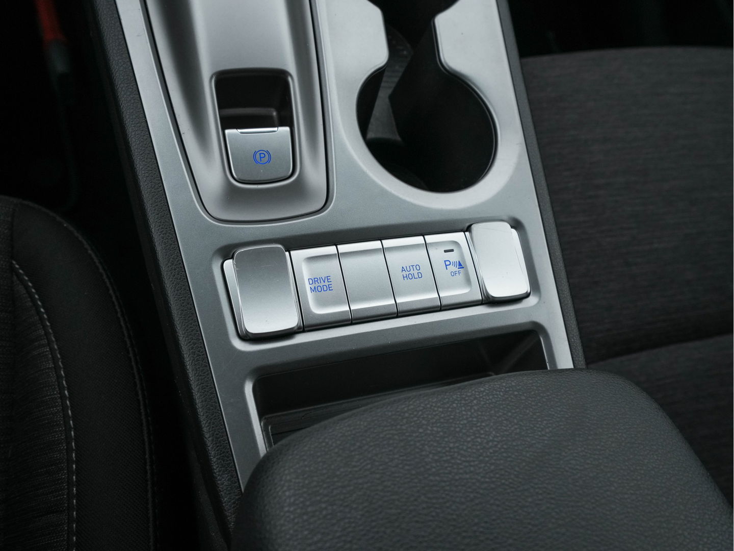 Hyundai KONA EV Fashion 64 kWh (INCL-BTW) Aut.*KRELL-AUDIO | HEAD-UP | NAVI-FULLMAP | KEYLESS | SHIFT-PADDLES | LANE-ASSIST | CAMERA | DAB | ECC | PDC | ADAPTIVE-CRUISE | COMFORT-SEATS | 17"ALU*