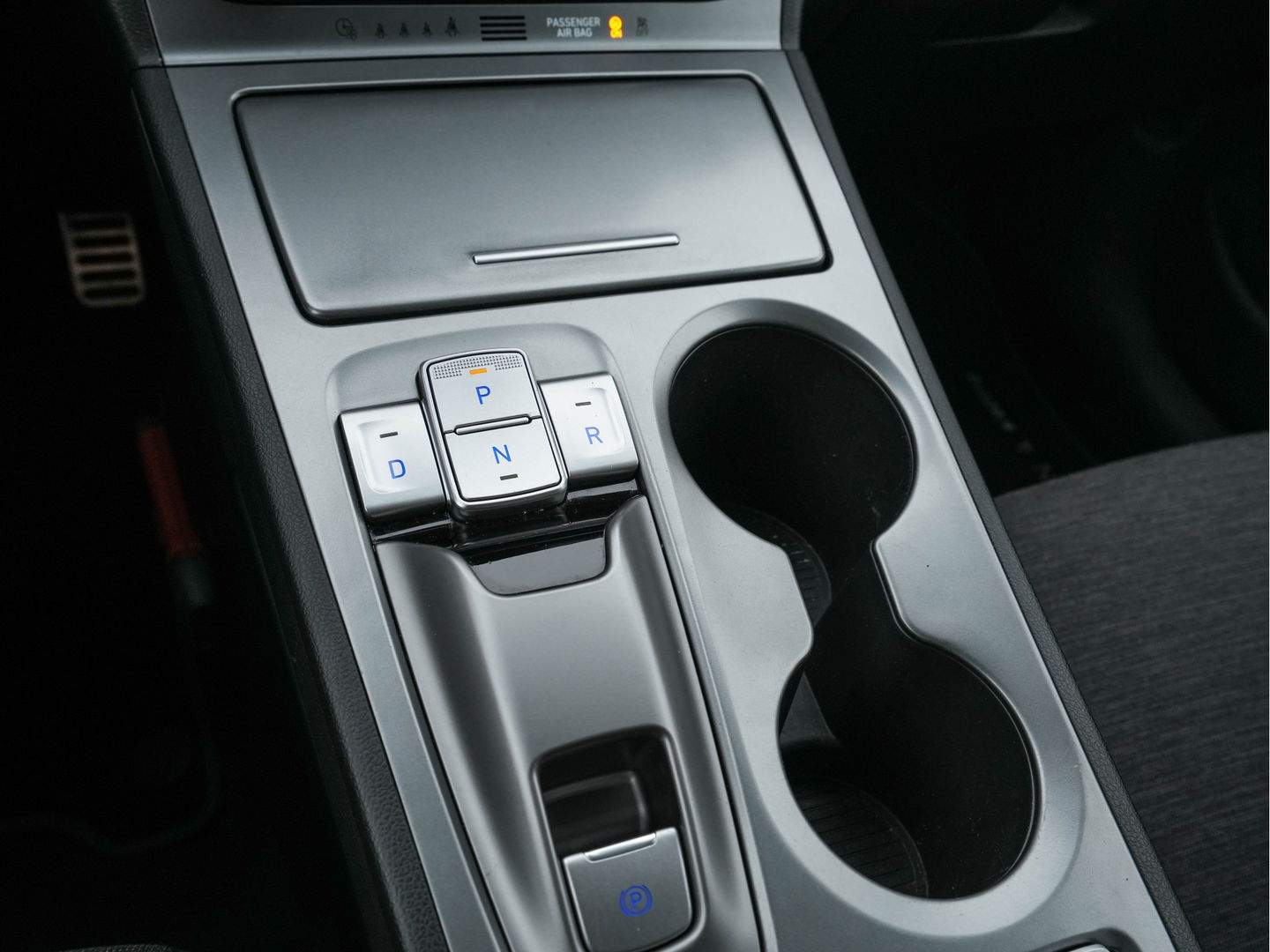 Hyundai KONA EV Fashion 64 kWh (INCL-BTW) Aut.*KRELL-AUDIO | HEAD-UP | NAVI-FULLMAP | KEYLESS | SHIFT-PADDLES | LANE-ASSIST | CAMERA | DAB | ECC | PDC | ADAPTIVE-CRUISE | COMFORT-SEATS | 17"ALU*