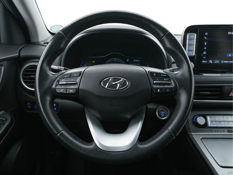 Hyundai KONA EV Fashion 64 kWh (INCL-BTW) Aut.*KRELL-AUDIO | HEAD-UP | NAVI-FULLMAP | KEYLESS | SHIFT-PADDLES | LANE-ASSIST | CAMERA | DAB | ECC | PDC | ADAPTIVE-CRUISE | COMFORT-SEATS | 17"ALU*