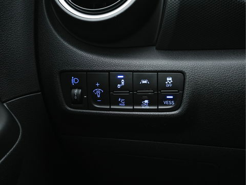 Hyundai KONA EV Fashion 64 kWh (INCL-BTW) Aut.*KRELL-AUDIO | HEAD-UP | NAVI-FULLMAP | KEYLESS | SHIFT-PADDLES | LANE-ASSIST | CAMERA | DAB | ECC | PDC | ADAPTIVE-CRUISE | COMFORT-SEATS | 17"ALU*