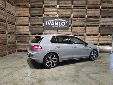 Volkswagen Golf 1.5 eTSI R-Line Business Pano Camera IQ TOP 18"LM