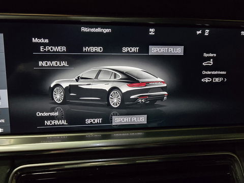 Porsche Panamera 2.9 4 E-Hybrid Pano Chrono Luchtv. 360 Memory 21"LM