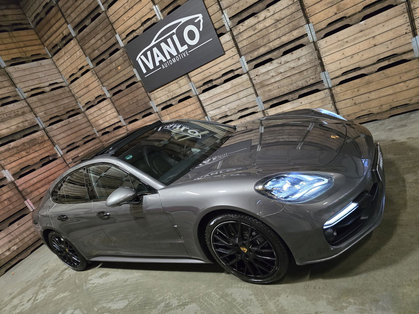 Porsche Panamera 2.9 4 E-Hybrid Pano Chrono Luchtv. 360 Memory 21"LM