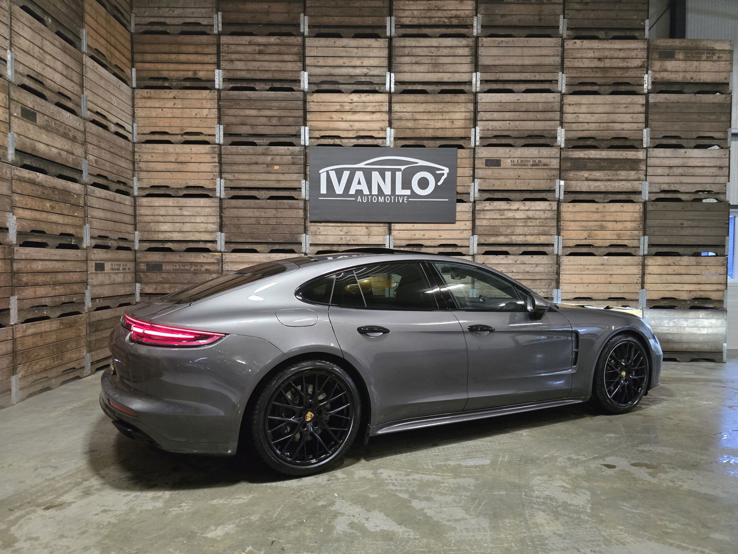 Porsche Panamera 2.9 4 E-Hybrid Pano Chrono Luchtv. 360 Memory 21"LM