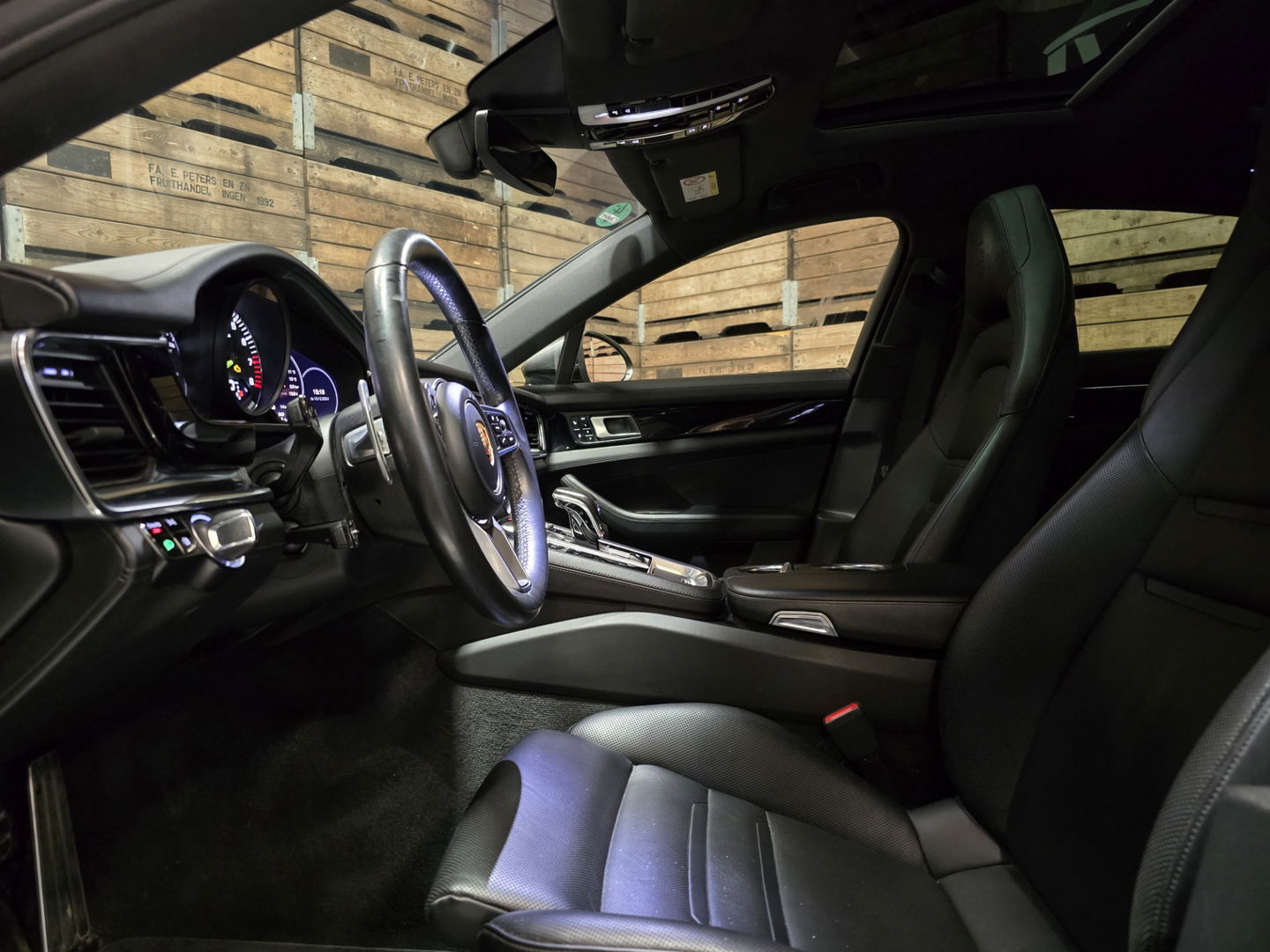 Porsche Panamera 2.9 4 E-Hybrid Pano Chrono Luchtv. 360 Memory 21"LM