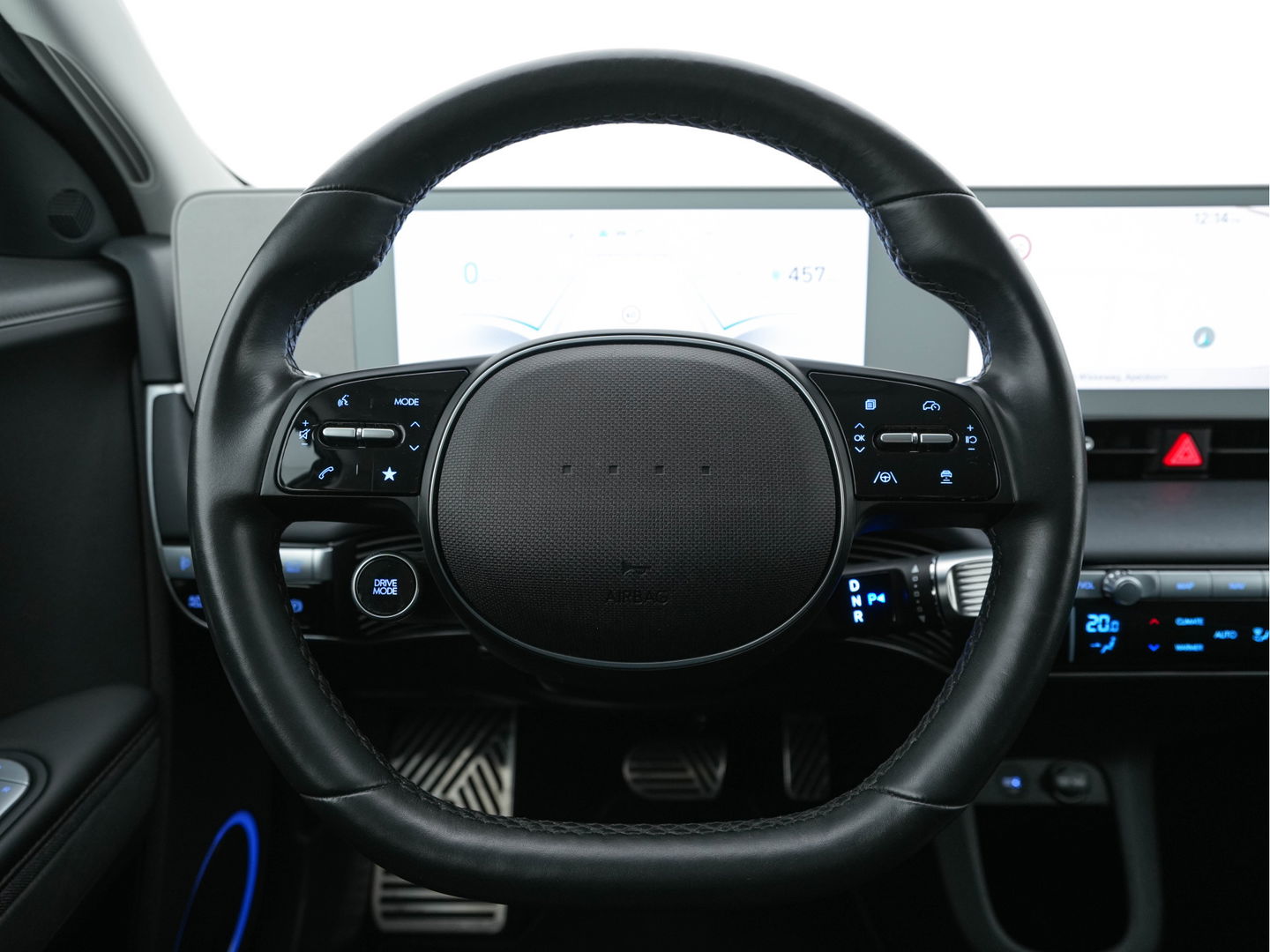 Hyundai IONIQ 5 Connect+ 73kWh [ 3-Fase ] (INCL-BTW) *FULL-LEATHER | BOSE-SOUND | HEATPUMP | FULL-LED | KEYLESS | NAVI-FULLMAP |  ADAPTIVE-CRUISE |  DAB | CAMERA | MEMORY-PACK | DIGI-COCKPIT | SHIFT-PADDLES | LANE-ASSIST...