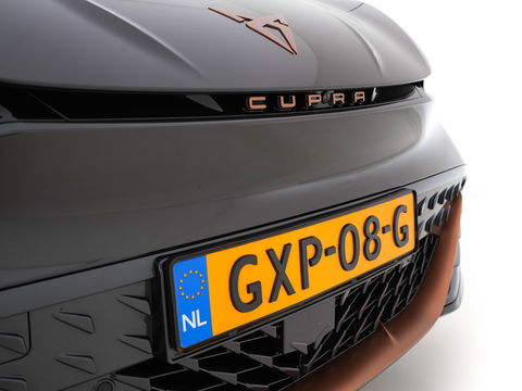 CUPRA Born Adrenaline 62 kWh [ 3-Fase ] (INCL-BTW) *HEAT-PUMP | ADAPTIVE-CRUISE | FULL-LED | MICROFIBRE | SURROUND-VIEW | BLIND-SPOT | KEYLESS | NAVI-FULLMAP | ECC | PDC | DIGI-COCKPIT |  APP-CONNECT | SPORT-SEATS | 19"ALU*
