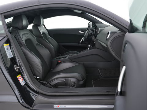 Audi TT 1.8 TFSI Pro-Line S-Line-Pack Aut. *NAVI-FULLMAP | BI-XENON | SHIFT-PADDLES | 1/2-LEATHER | BOSE-SURROUND |  AIRCO | PDC | CRUISE | SPORT-SEATS | 18''ALU