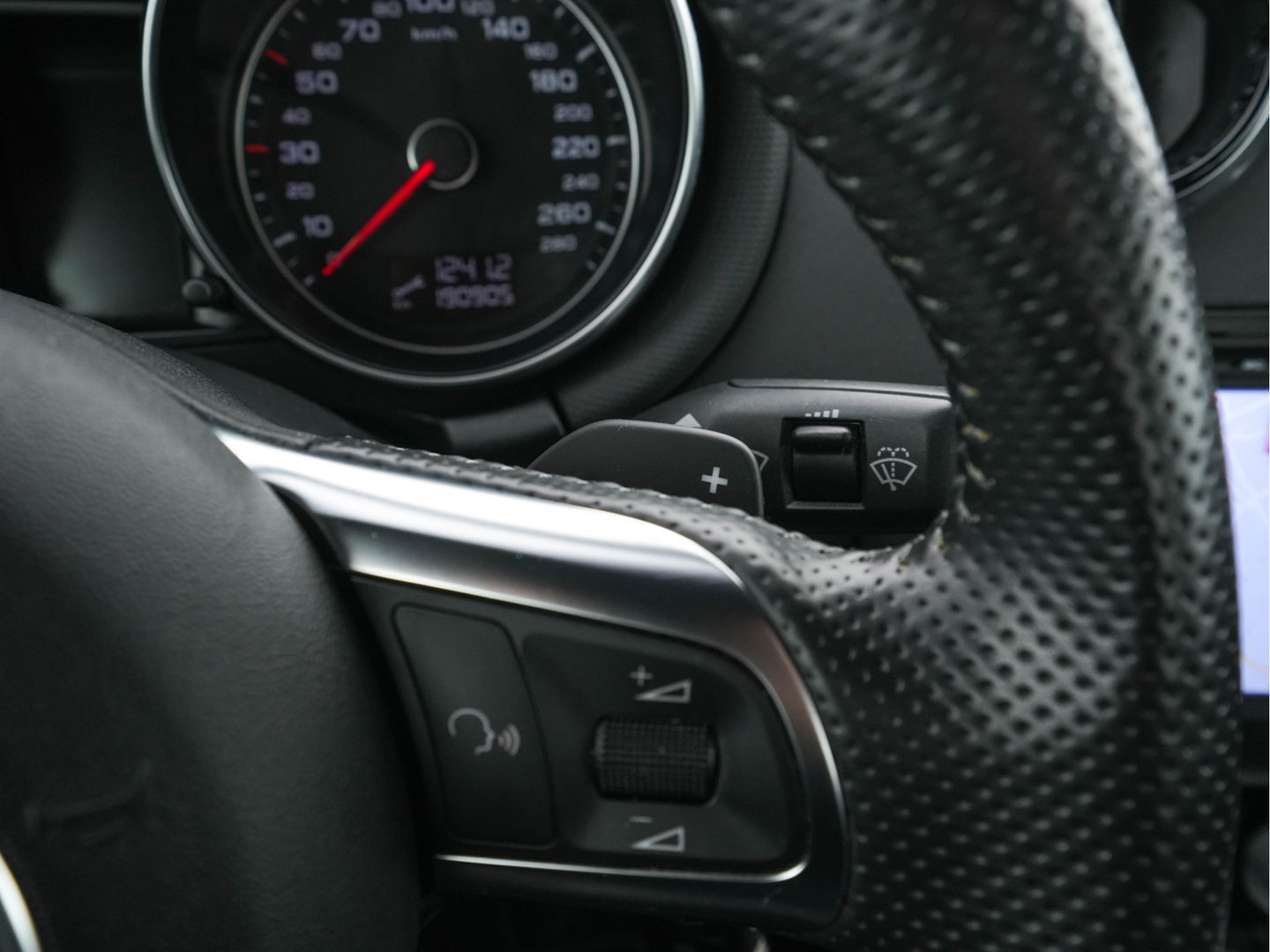 Audi TT 1.8 TFSI Pro-Line S-Line-Pack Aut. *NAVI-FULLMAP | BI-XENON | SHIFT-PADDLES | 1/2-LEATHER | BOSE-SURROUND |  AIRCO | PDC | CRUISE | SPORT-SEATS | 18''ALU
