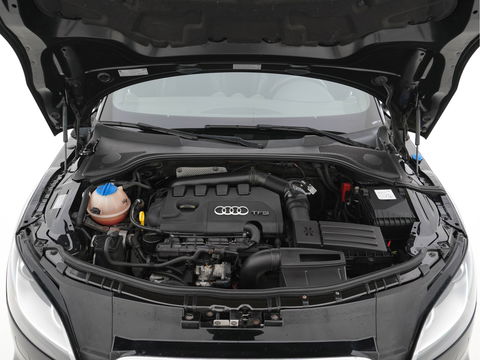 Audi TT 1.8 TFSI Pro-Line S-Line-Pack Aut. *NAVI-FULLMAP | BI-XENON | SHIFT-PADDLES | 1/2-LEATHER | BOSE-SURROUND |  AIRCO | PDC | CRUISE | SPORT-SEATS | 18''ALU