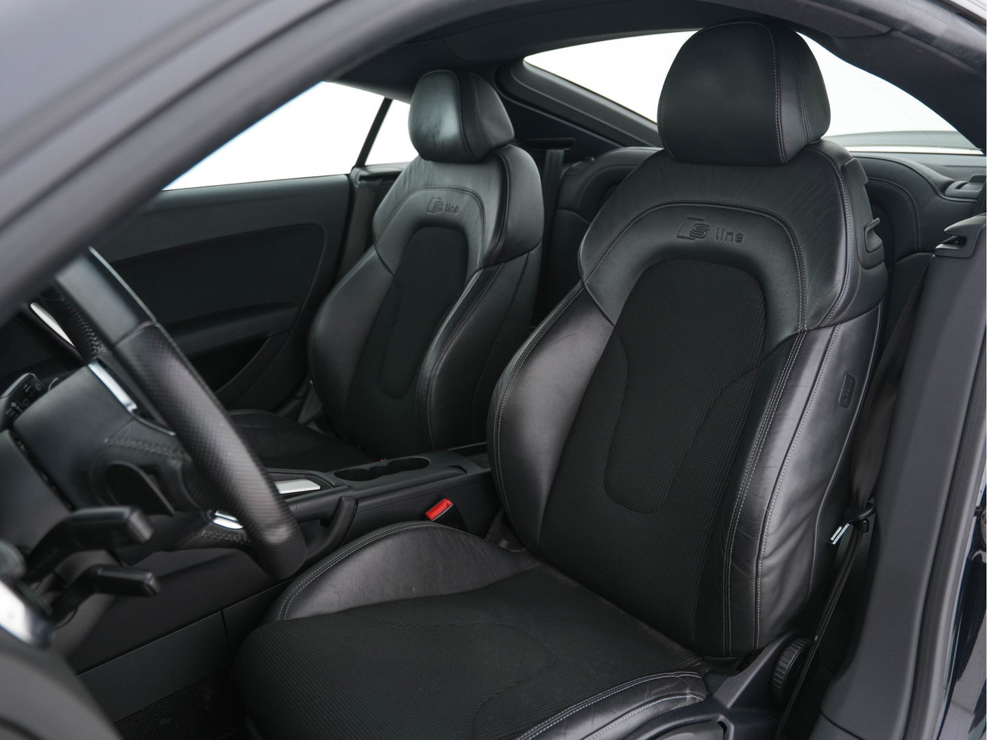 Audi TT 1.8 TFSI Pro-Line S-Line-Pack Aut. *NAVI-FULLMAP | BI-XENON | SHIFT-PADDLES | 1/2-LEATHER | BOSE-SURROUND |  AIRCO | PDC | CRUISE | SPORT-SEATS | 18''ALU