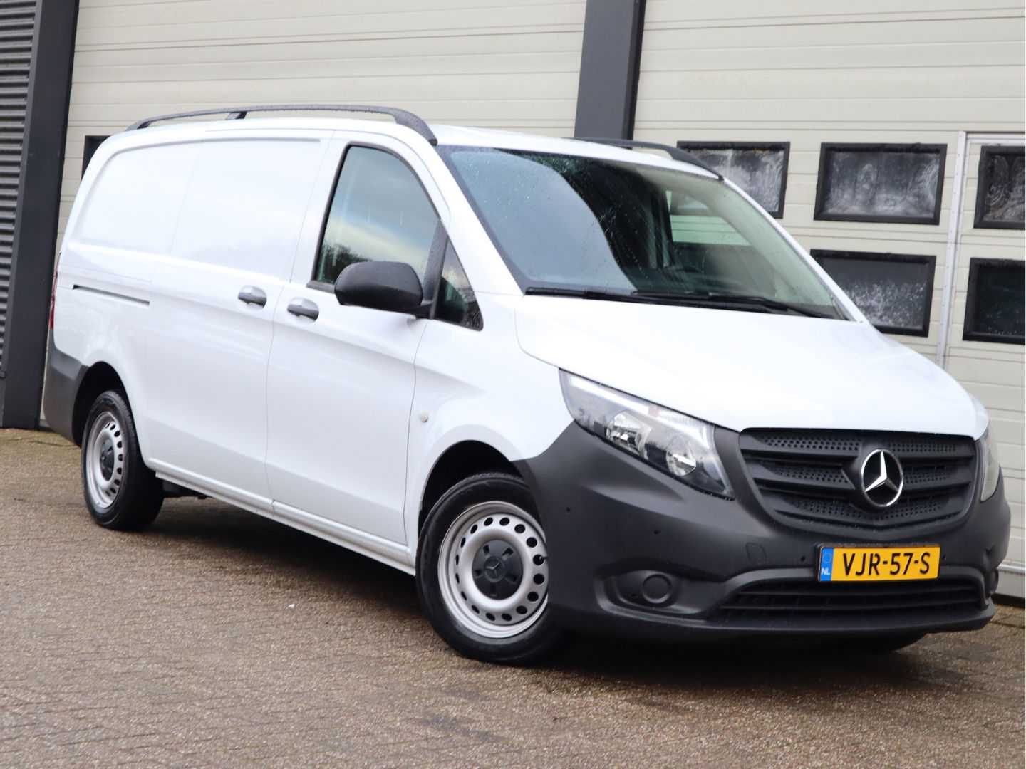 Mercedes-Benz Vito 114 CDI 1.950 CC Euro 6 Automaat Lang L2 - Trekhaak - Navi - Cruise