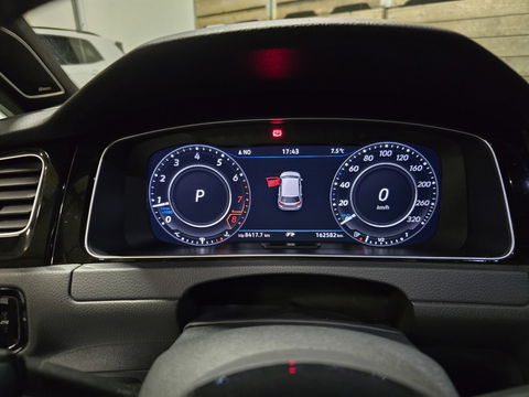 Volkswagen Golf 2.0 TSI 4Motion R Pano Leder VCP Camera LED Matrix LM 370 PK!