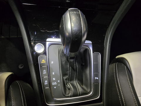 Volkswagen Golf 2.0 TSI 4Motion R Pano Leder VCP Camera LED Matrix LM 370 PK!