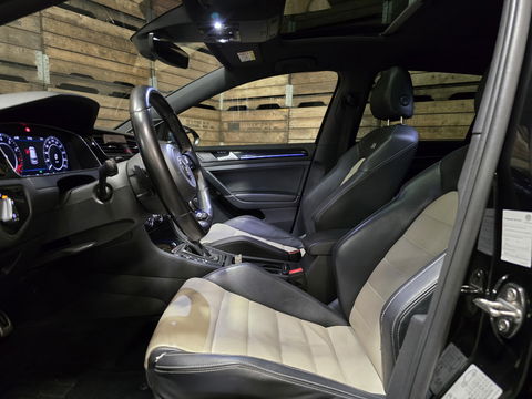 Volkswagen Golf 2.0 TSI 4Motion R Pano Leder VCP Camera LED Matrix LM 370 PK!