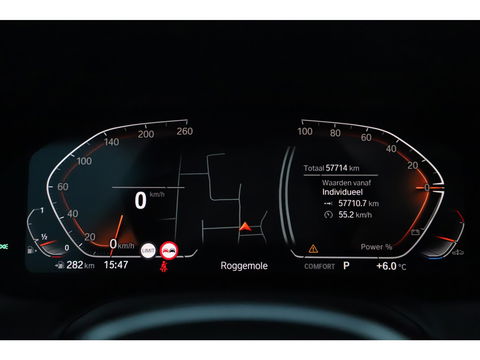 BMW 3 Serie Touring 318i High Executive M Sport Automaat Black Optic Lederen Sportstoelen Full LED Wegklapbare Trekhaak Sfeerverlichting Navigatie Stoelverwarming Full LED Clima Camera