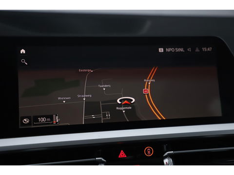 BMW 3 Serie Touring 318i High Executive M Sport Automaat Black Optic Lederen Sportstoelen Full LED Wegklapbare Trekhaak Sfeerverlichting Navigatie Stoelverwarming Full LED Clima Camera