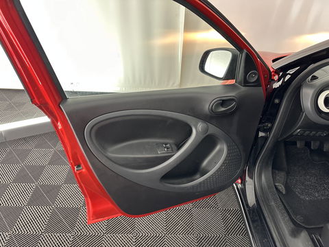 Smart Forfour 1.0 Pure Cool&Audio Pack *AIRCO | CRUISE | COMFORT-SEATS*