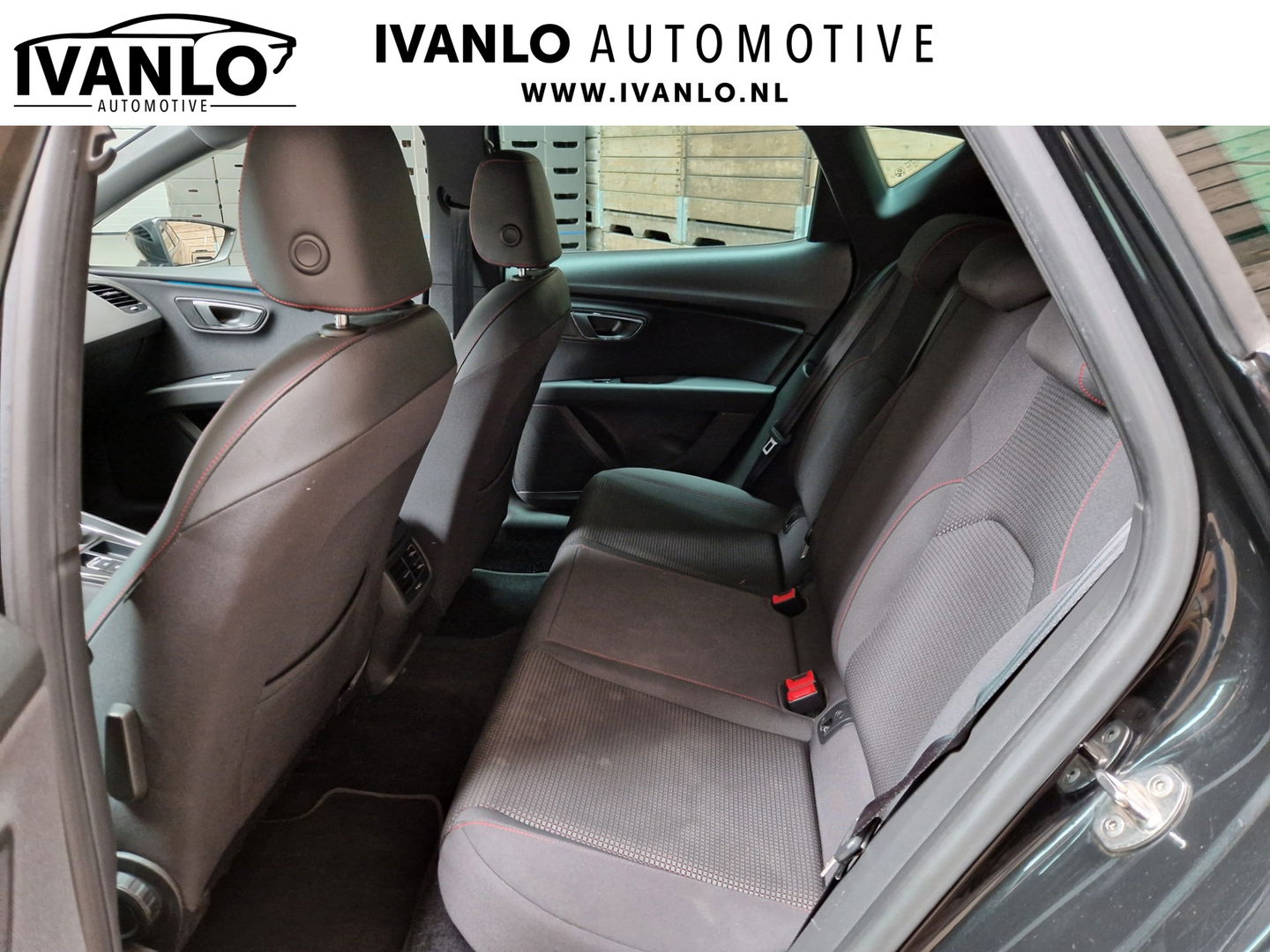 SEAT Leon 1.5 TSI FR Business Intense VCP Navigatie camera LED Clima Cruise 18"LM 170 PK