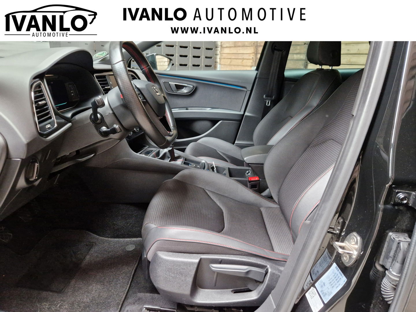 SEAT Leon 1.5 TSI FR Business Intense VCP Navigatie camera LED Clima Cruise 18"LM 170 PK